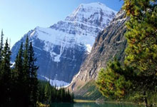 熊猫体育官网：冰雪奇缘交织东方文韵（冰城观澜）人民日报.